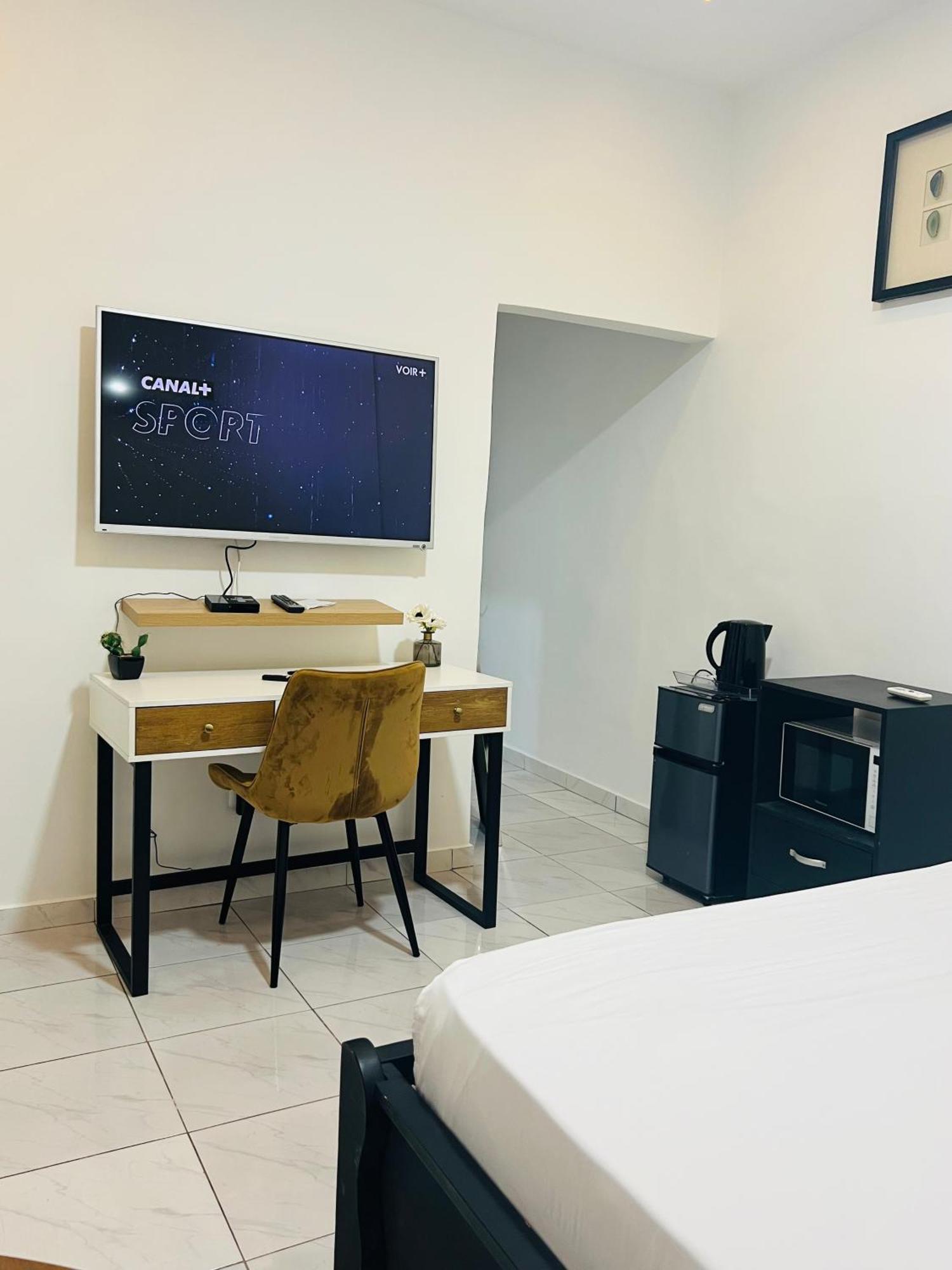 Ad Home Lomé Kültér fotó